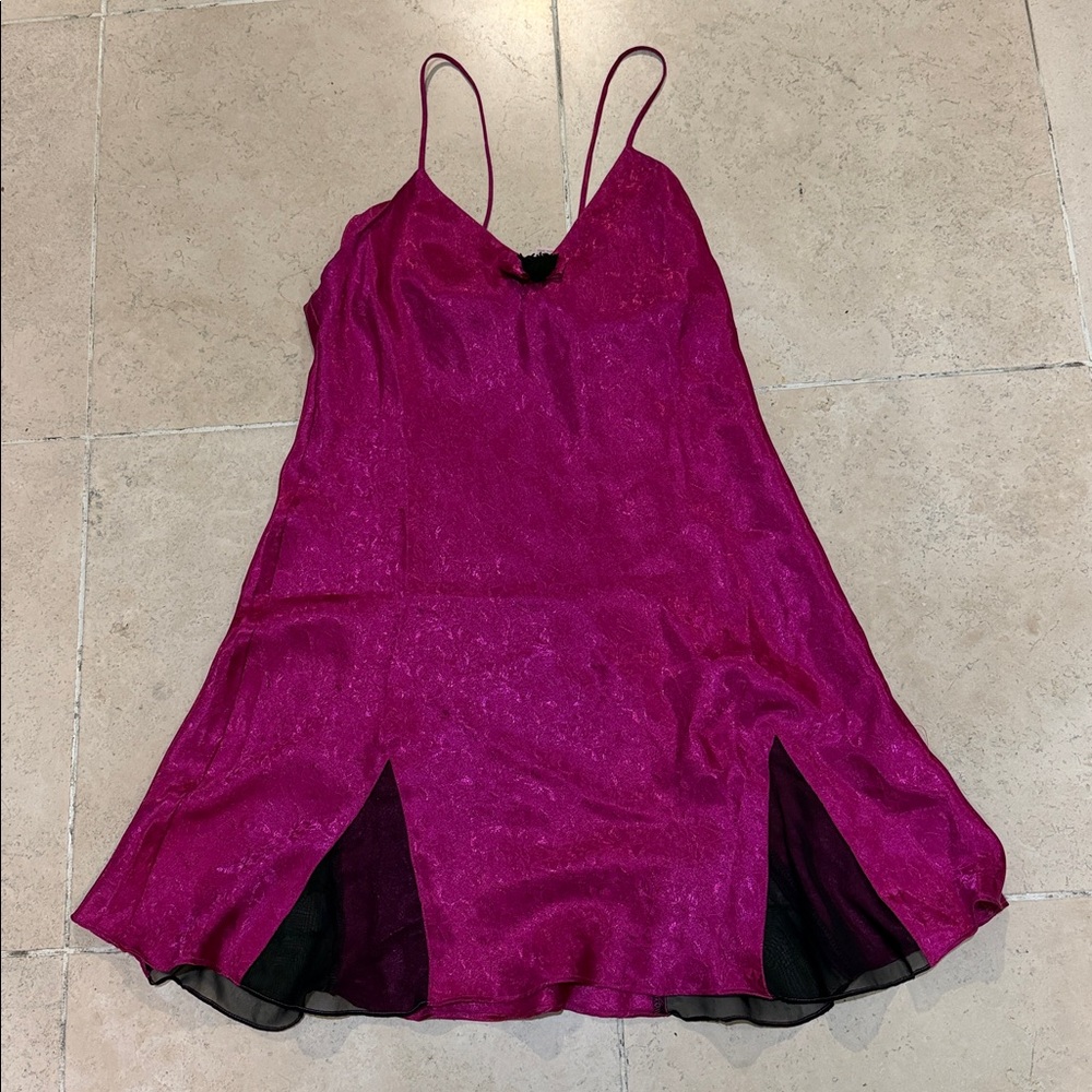 Vintage Gold Label Victoria's Secret Fuchsia Lace Chemise